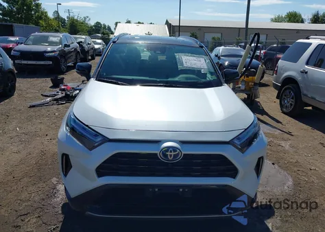 2024 Toyota Rav4 Hybrid Xse from USA, damaged, VIN 4T3E6RFV4RU169653